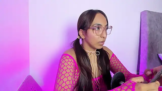 Leticia brownn1 online show from March 2026 07:15:01 PM