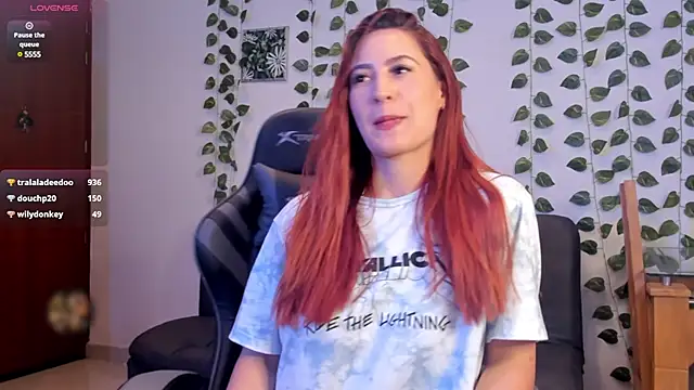 Amypond   online show from March 2025 03:11:01 AM