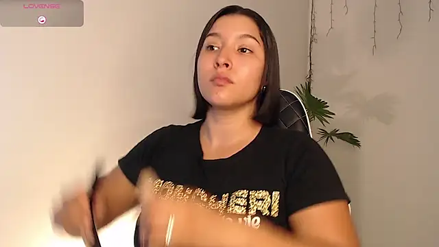 Zetrionn online show from December 2024 08:02:01 PM