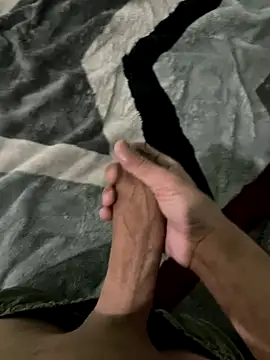 Snapshot of noovin20cm chatting on October 2025 04:11:02 PM noovin20cm online show from October 2025 04:11:02 PM