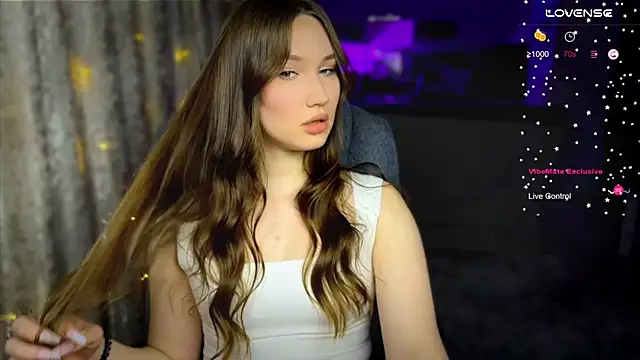 Snapshot of ChloeMillerMeow chatting on September 2025 06:29:02 PM ChloeMillerMeow online show from September 2025 06:29:02 PM