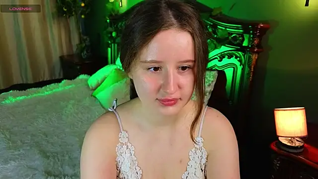 SquirtBabee online show from April 2026 03:49:01 PM