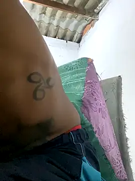 Larry-n-clouds online show from December 2025 02:30:01 PM