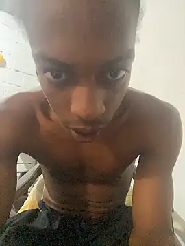 Larry-n-clouds online show from January 2026 06:47:02 PM