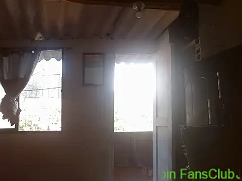 Larry-n-clouds online show from March 2026 12:50:02 PM