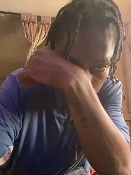 Larry-n-clouds online show from December 2025 01:10:02 PM