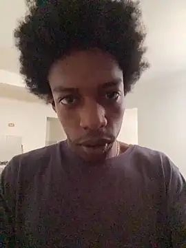 Larry-n-clouds online show from July 2026 04:29:02 PM