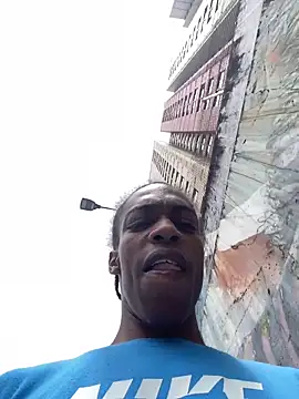 Larry-n-clouds online show from June 2026 05:34:01 PM
