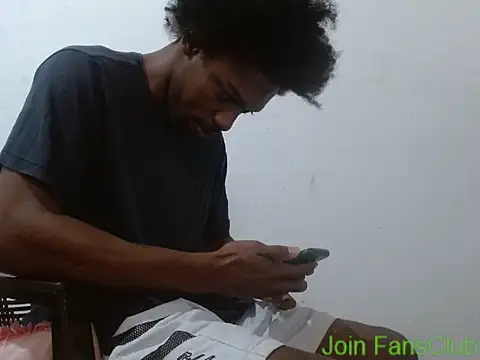 Larry-n-clouds online show from March 2026 02:02:01 PM