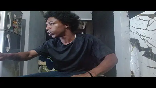 Larry-n-clouds online show from July 2026 12:00:02 AM