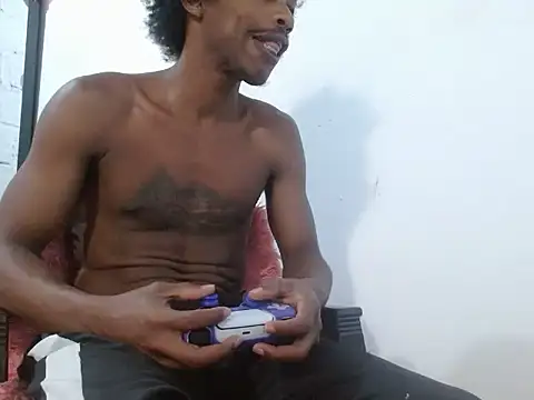 Larry-n-clouds online show from March 2026 07:29:01 PM