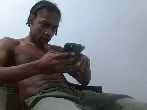 Larry-n-clouds online show from February 2026 04:46:01 AM