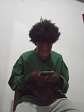 Larry-n-clouds online show from July 2026 11:07:02 AM