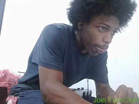 Larry-n-clouds online show from March 2026 01:02:01 PM