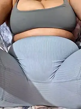 Rozittaa online show from October 2025 06:09:01 PM