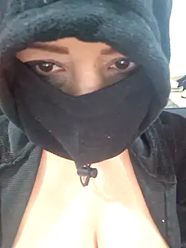 Rozittaa online show from February 2026 05:21:02 PM