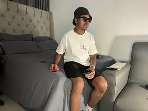JaroDawg47 online show from May 2026 07:22:01 PM
