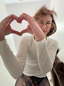 RinaCat online show from March 2026 08:26:33 AM