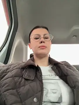 RinaCat online show from April 2026 05:53:02 AM