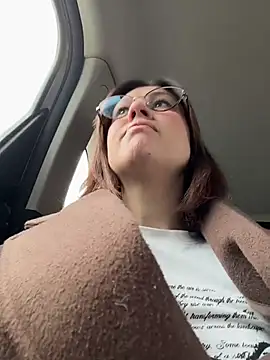 RinaCat online show from April 2026 05:53:02 AM