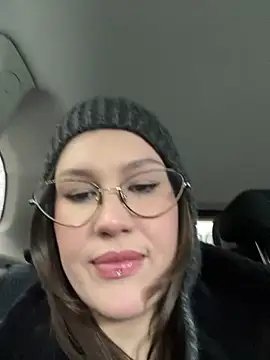 Snapshot of RinaCat chatting on December 2025 05:41:01 AM RinaCat online show from December 2025 05:41:01 AM