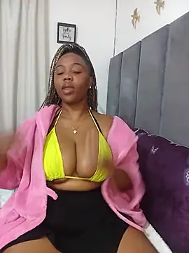 IceBellaCane313 online show from June 2026 12:16:01 AM
