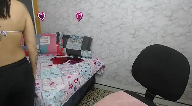 Georgina Copper online show from February 2025 01:41:01 PM