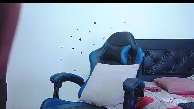 Georgina Copper online show from April 2026 08:59:02 PM