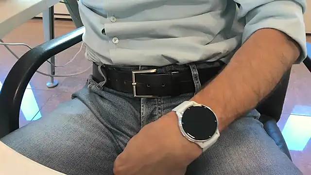 alessandroman2114 online show from September 2025 10:18:02 AM