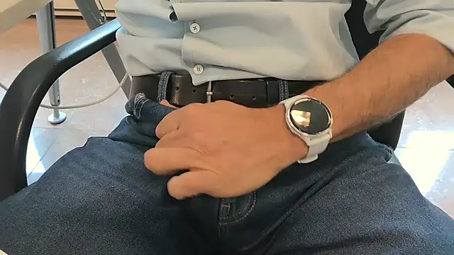 alessandroman2114 online show from October 2025 10:28:02 AM