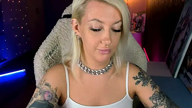tykioty Miley online show from June 2026 01:49:01 PM