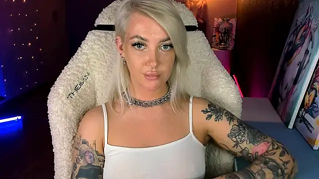 tykioty Miley online show from May 2026 01:47:01 PM