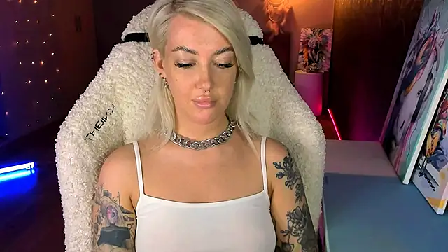 tykioty Miley online show from May 2026 01:42:01 PM