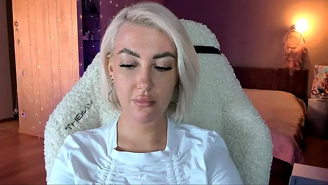 tykioty Miley online show from February 2025 12:50:01 PM