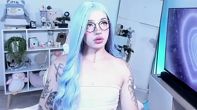 KloeKing   online show from February 2026 05:24:02 PM