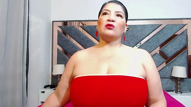 KarlaTesg online show from November 2025 09:04:02 AM