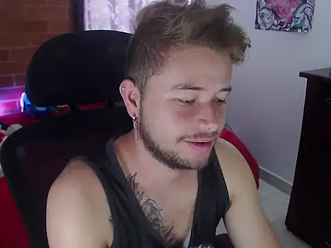 JOHANLEON1 online show from October 2025 01:21:01 PM