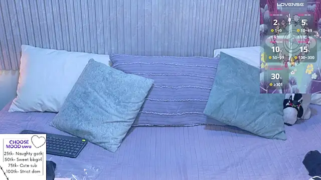 Eli666uwu online show from March 2026 02:04:02 AM