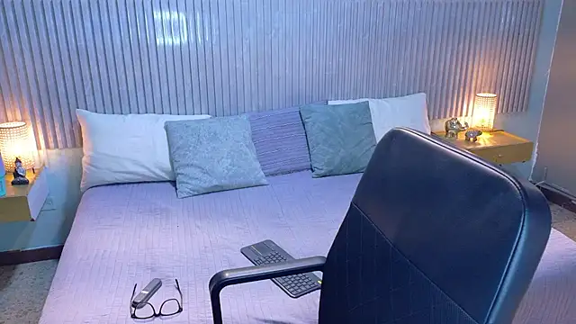 Eli666uwu online show from March 2026 10:59:01 AM