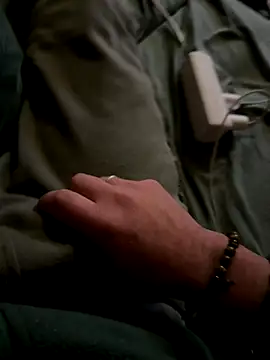 AreiasTuga online show from November 2025 10:58:02 PM