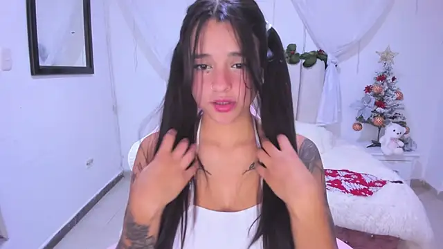 keiilaa online show from December 2025 08:19:01 PM