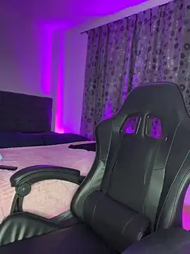 soy paulina online show from November 2025 05:11:01 AM