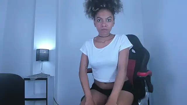 stacie  rouse online show from February 2025 10:20:02 AM