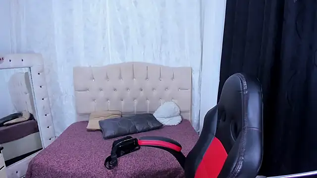 stacie  rouse online show from March 2025 03:35:02 AM