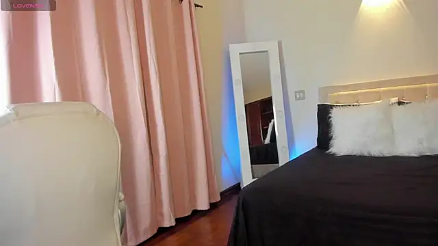 megan connor  online show from March 2026 02:56:02 AM