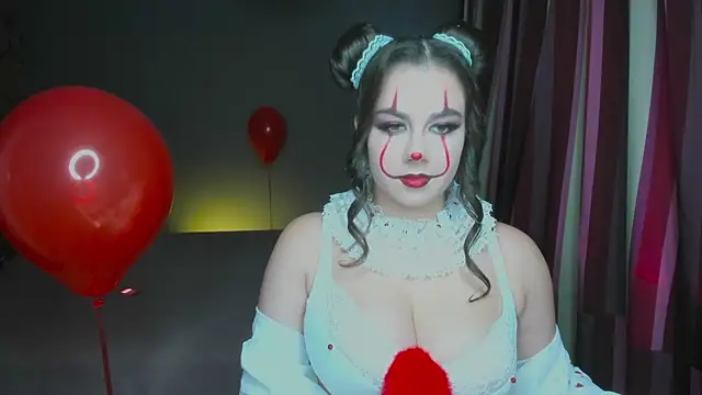 Snapshot of AnettaMilder chatting on October 2025 12:57:02 PM AnettaMilder online show from October 2025 12:57:02 PM