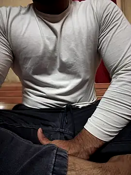 mrtoy121 online show from October 2025 07:16:01 PM