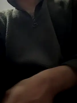 mrtoy121 online show from December 2025 05:58:02 PM