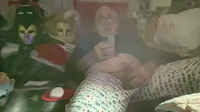 EroticVenetian online show from December 2025 10:53:01 PM