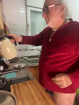 Snapshot of EroticVenetian chatting on March 2026 10:11:02 AM EroticVenetian online show from March 2026 10:11:02 AM